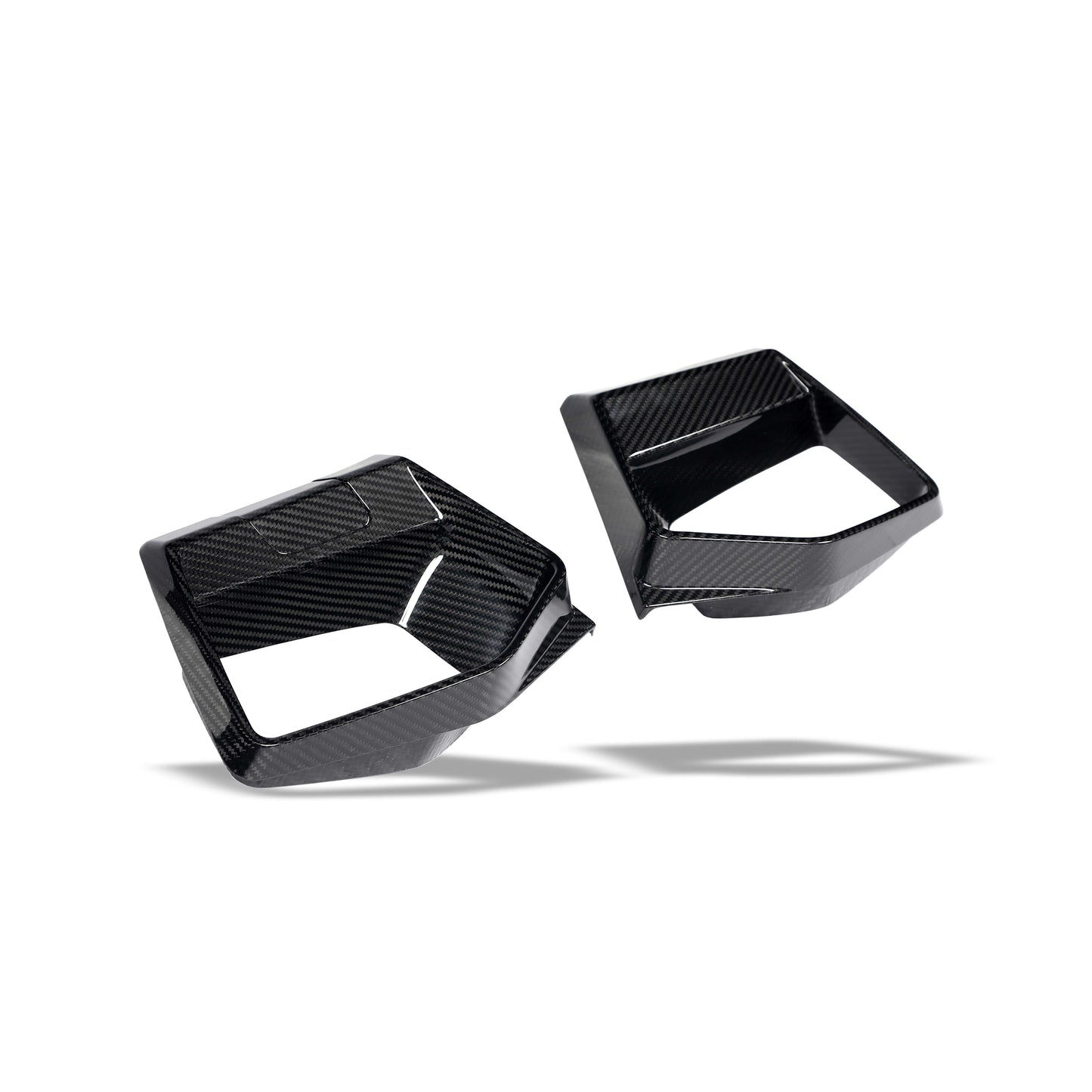 BMW X3M F97 X4M F98 LCI carbon fiber bumper vent fitment detail