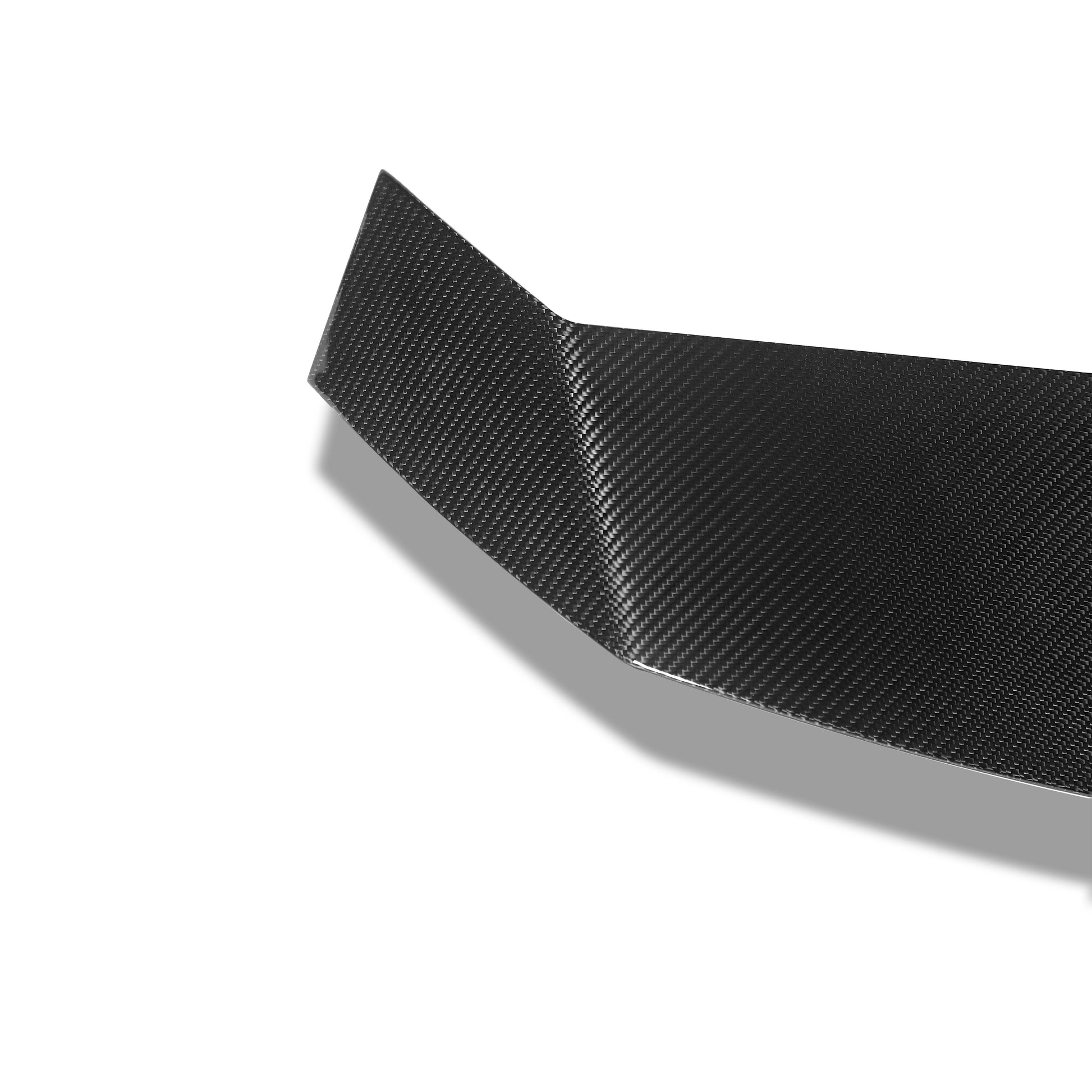 Carbon fiber RS4 roof spoiler surface and clear coat finish