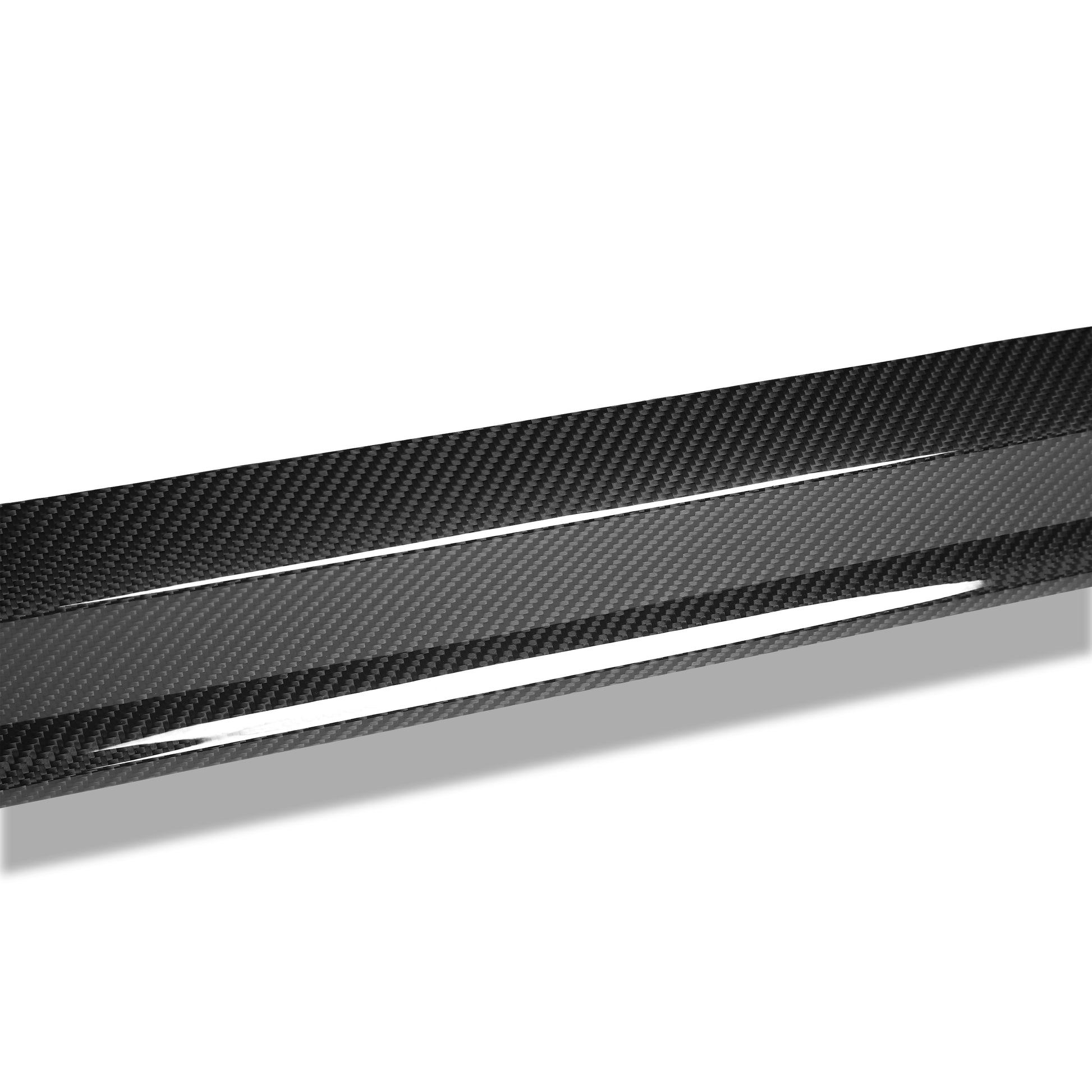 Audi RS4 B9.5 carbon side skirt rear transition detail