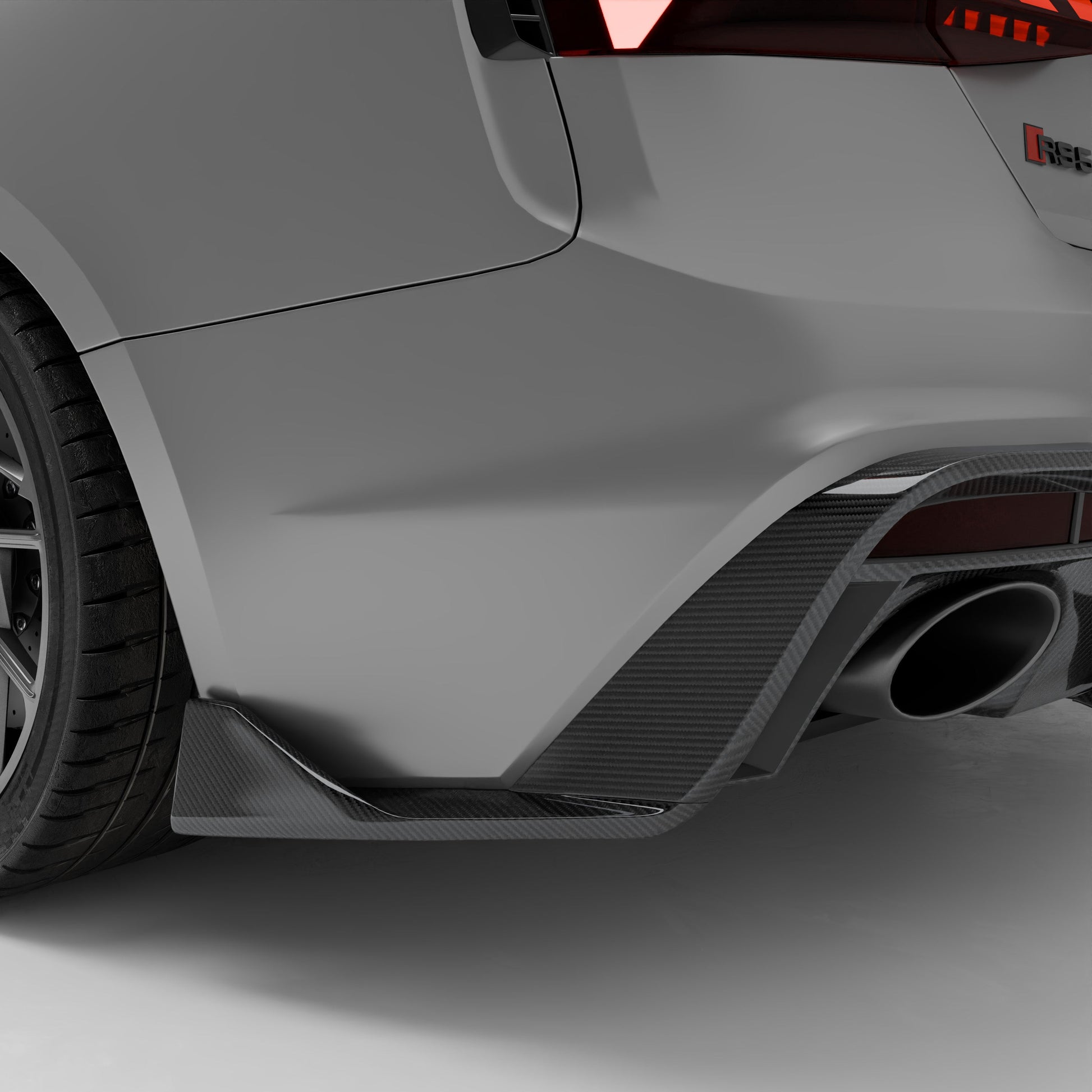 Audi RS5 Sportback carbon diffuser low angle exhaust framing