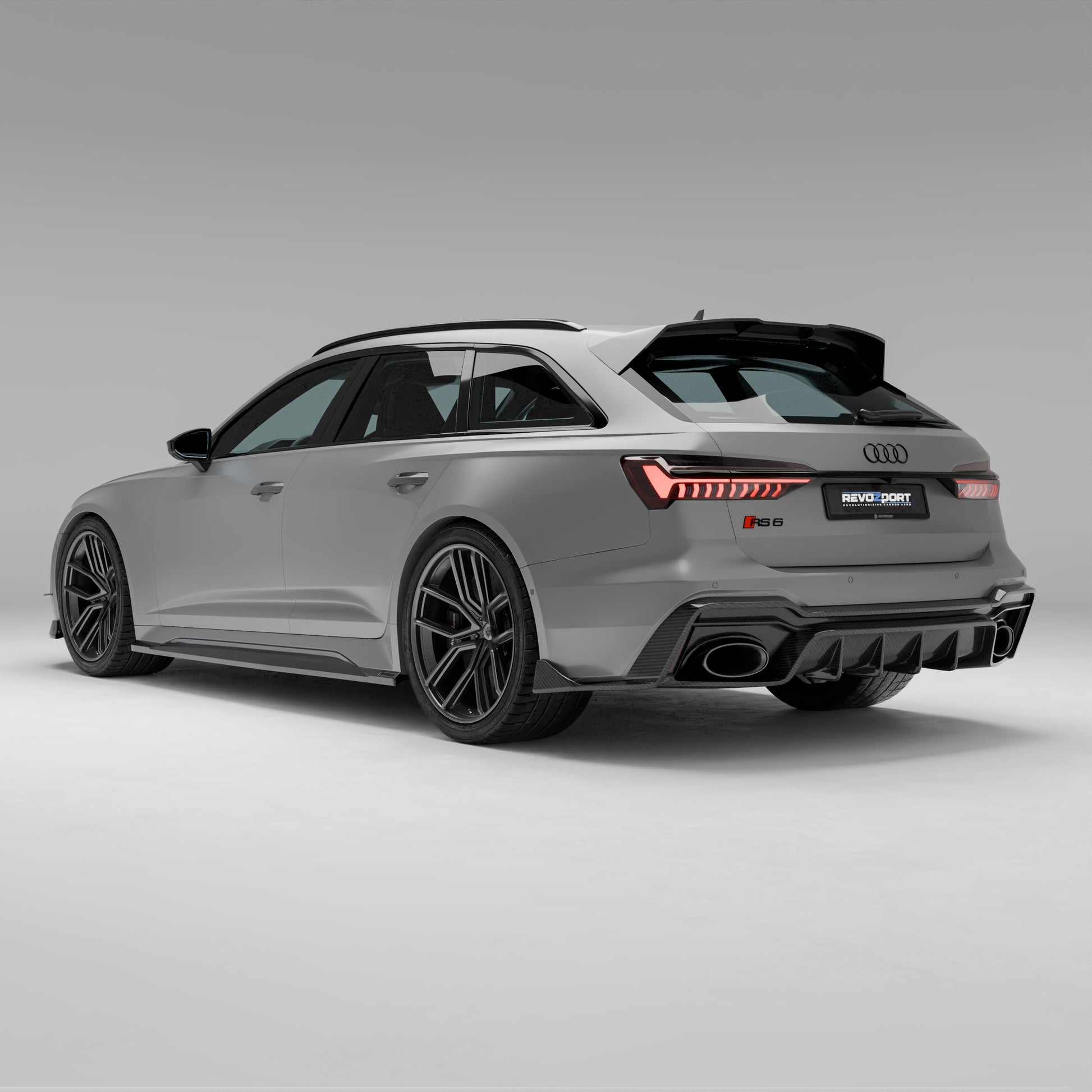 Audi RS6 C8 carbon body kit, side profile with skirts
