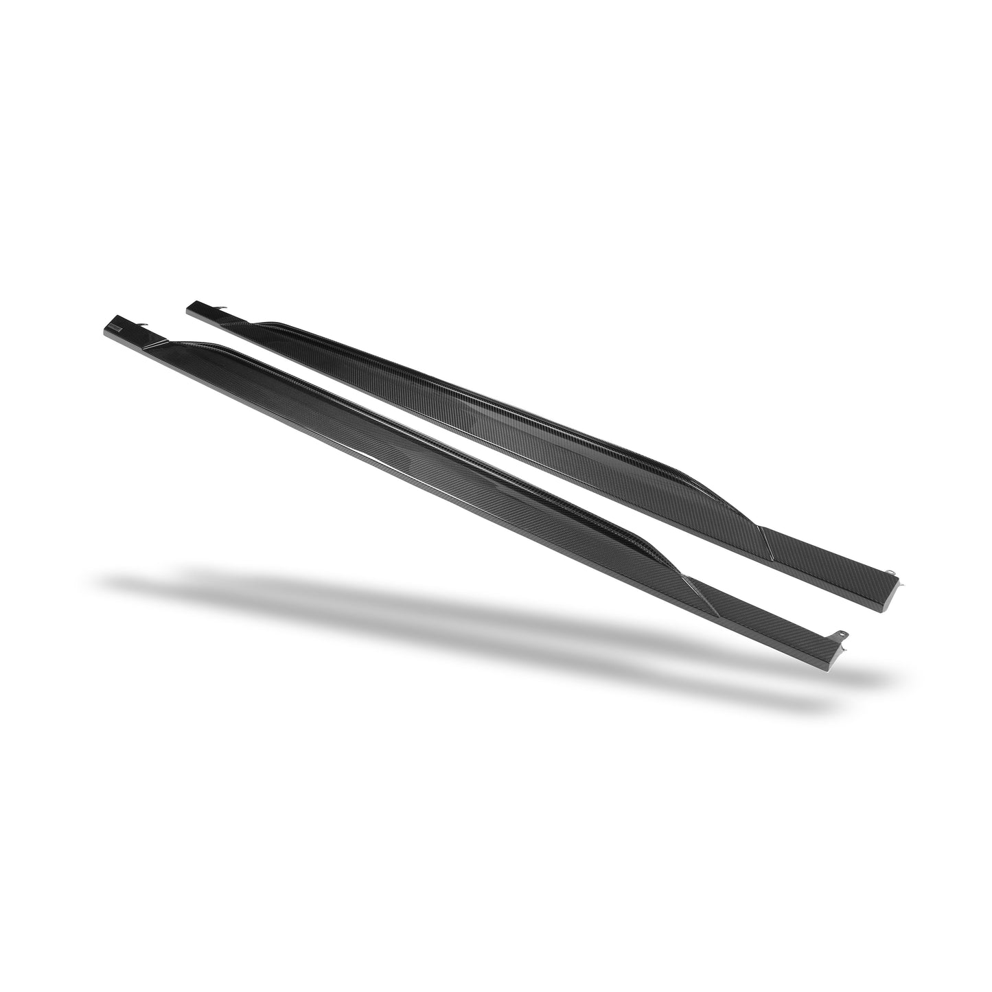 Carbon fiber RS6 side skirt surface finish view