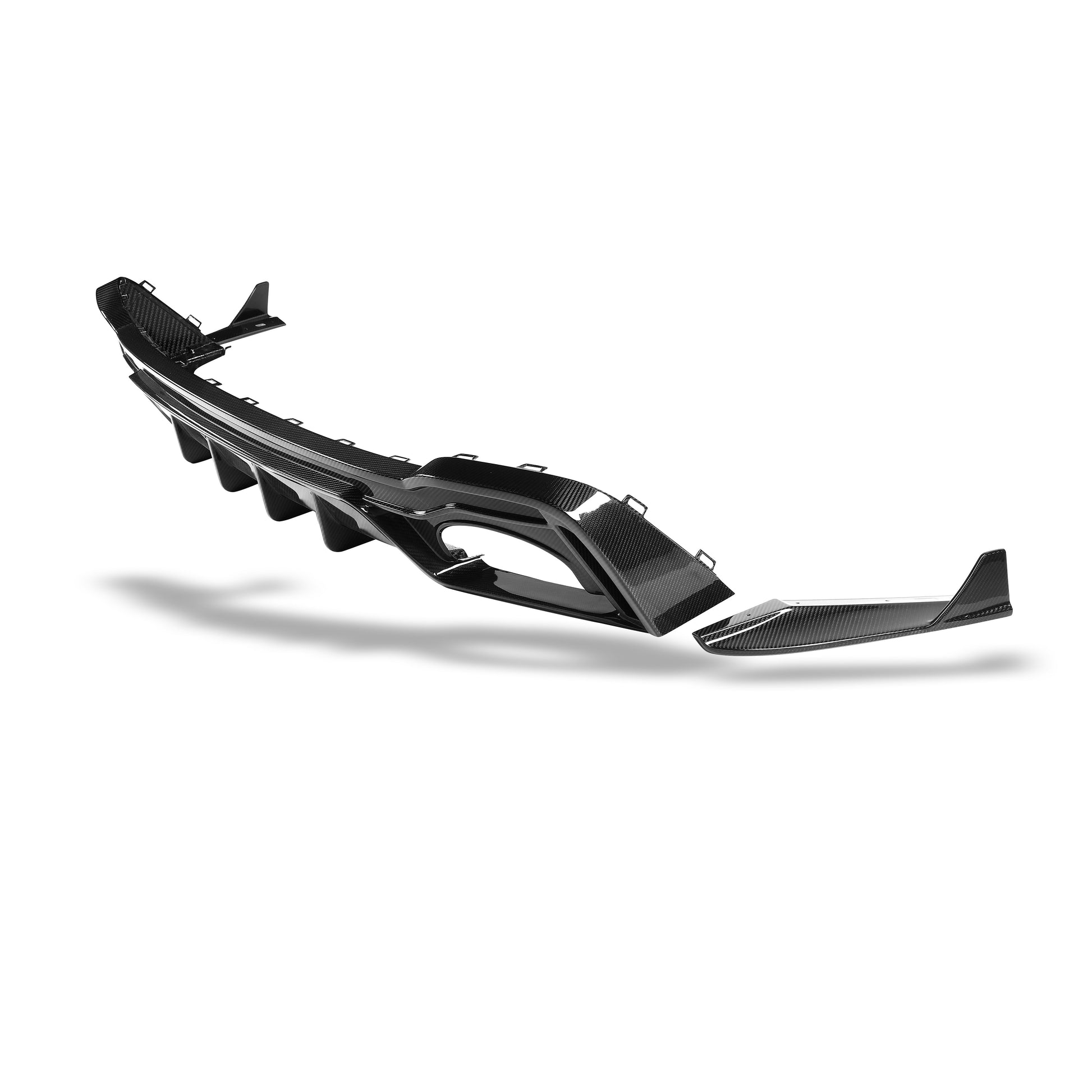 RS7 C8 carbon rear diffuser straight on rear view