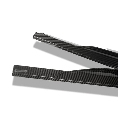 Audi RS7 carbon side skirt rear section contour view
