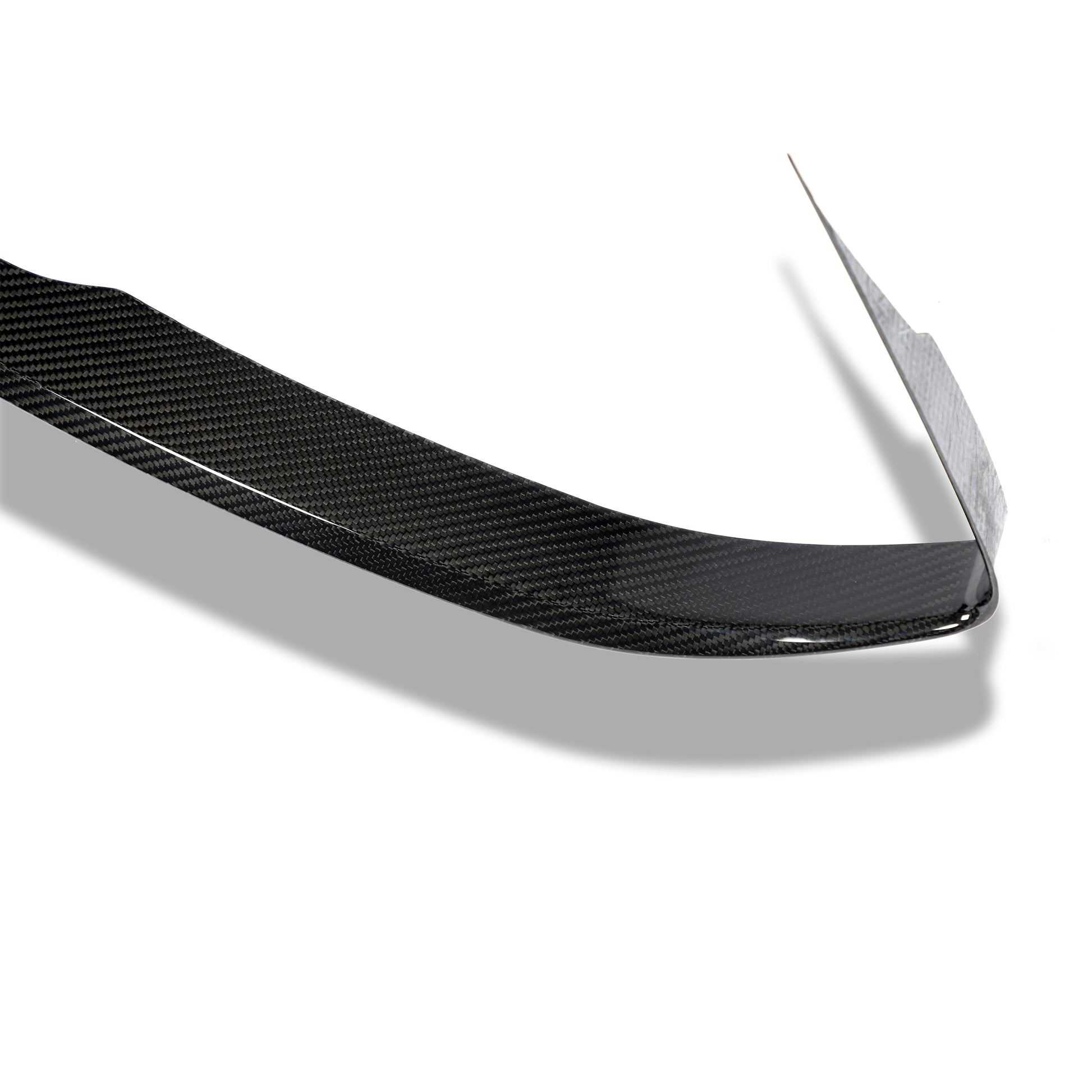 BMW M4 G82 carbon fiber front trim, full-length product layout