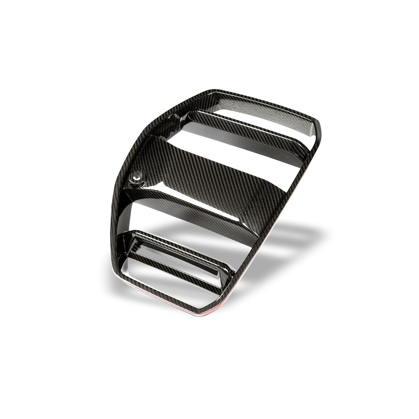 BMW M4 G82 carbon fiber front grille, edge profile detail