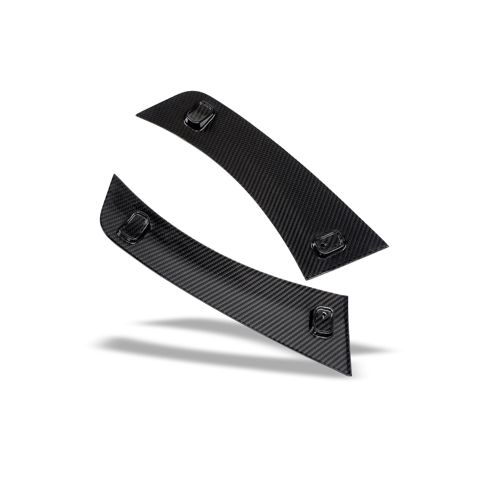 BMW M4 G82 vented carbon fender side angle view