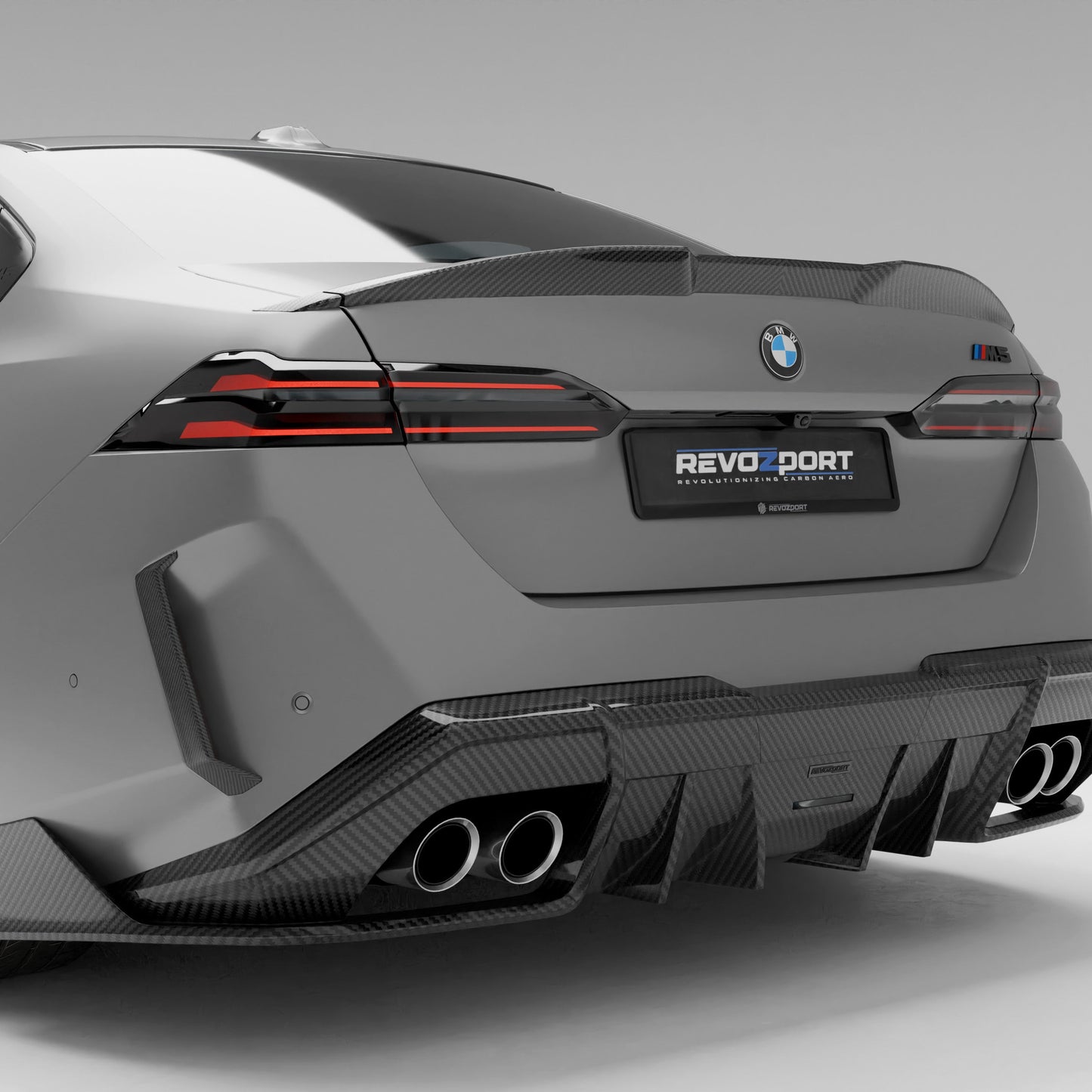 BMW M5 G90 carbon fiber trunk spoiler corner contour detail