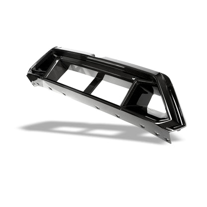 Carbon fiber bumper vent fitment edge on BMW M5 G99