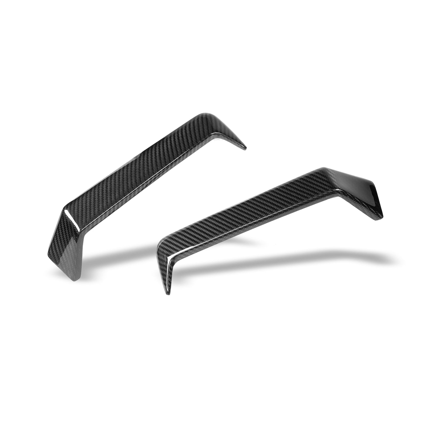 BMW M5 G99 carbon fiber rear canard fin shape detail