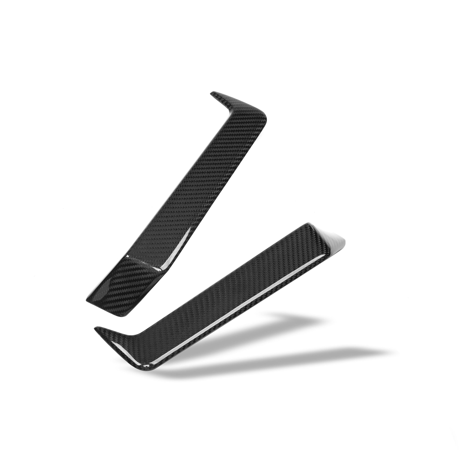 BMW M5 G99 carbon fiber rear canard surface finish view