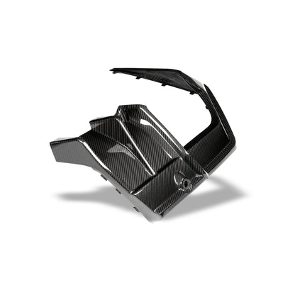 BMW M5 G99 Touring rear diffuser mounting edge detail