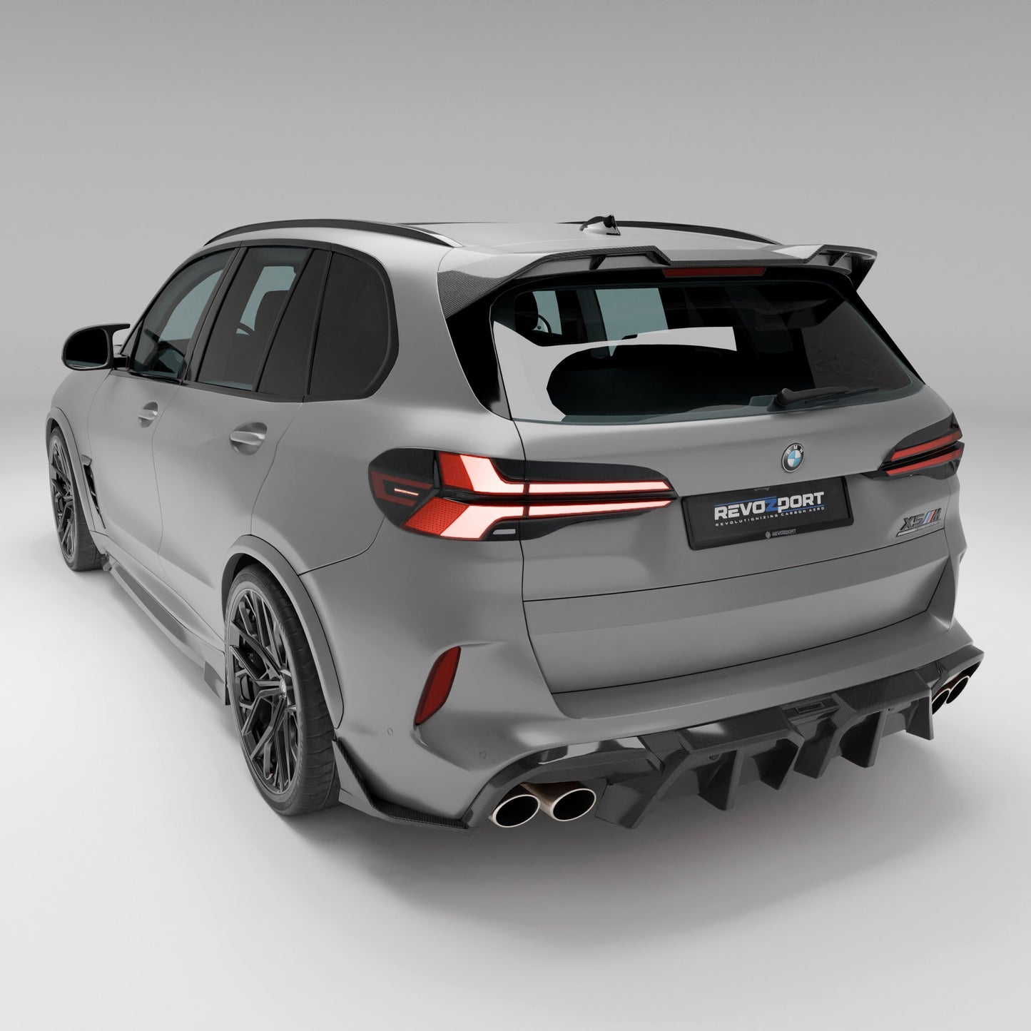 BMW X5M F95 LCI carbon fiber weave texture detail