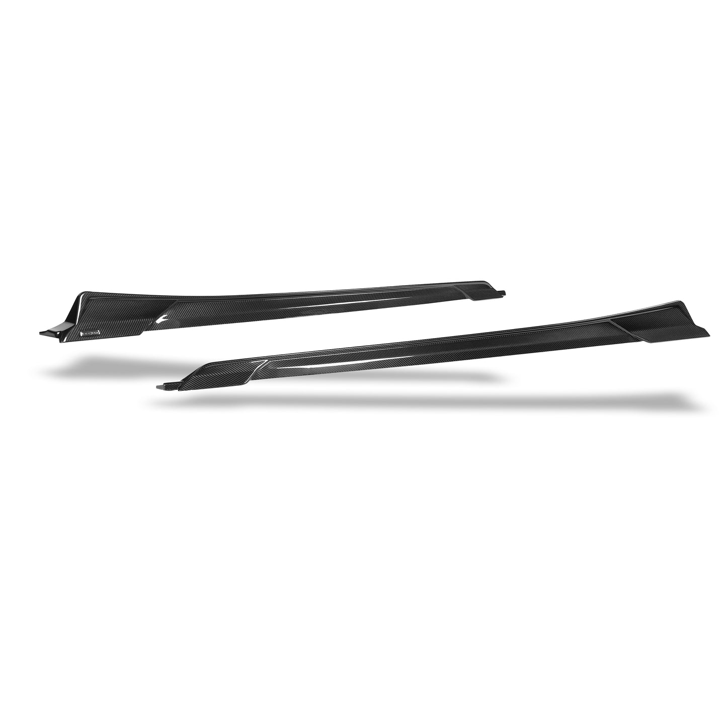 BMW X5M F95 LCI carbon fiber side skirts weave detail close-up