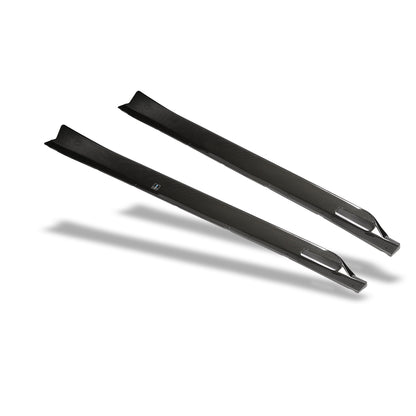 BMW X5M F95 LCI carbon fiber side skirts rear edge contour