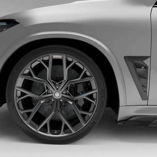 BMW X5M F95 LCI carbon fiber side vents, fender view