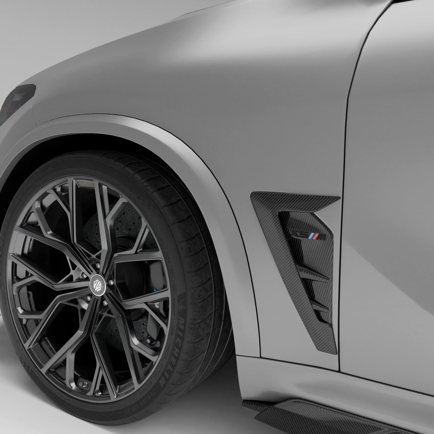 BMW X5M F95 LCI carbon side vent edge contour close-up