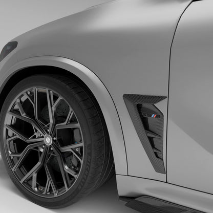 BMW X5M F95 LCI carbon side vent edge contour close-up