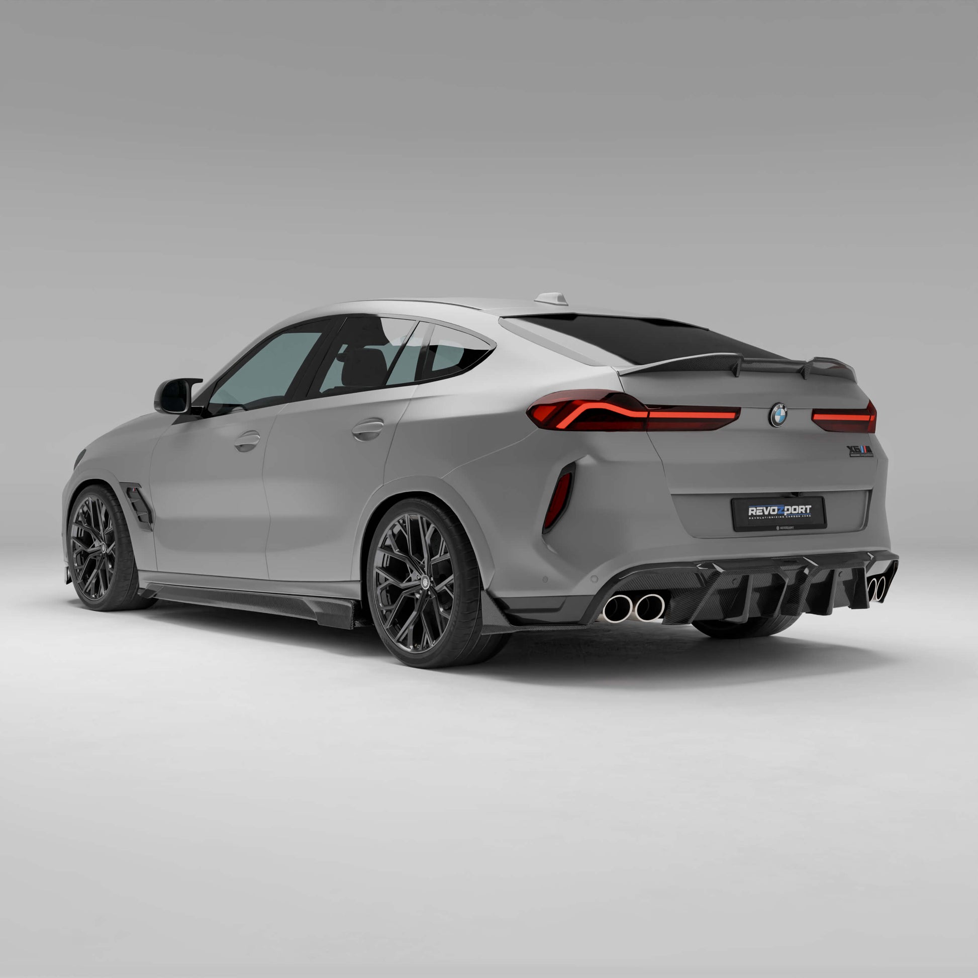 BMW X6M F96 carbon fiber body kit, front bumper and lip detail
