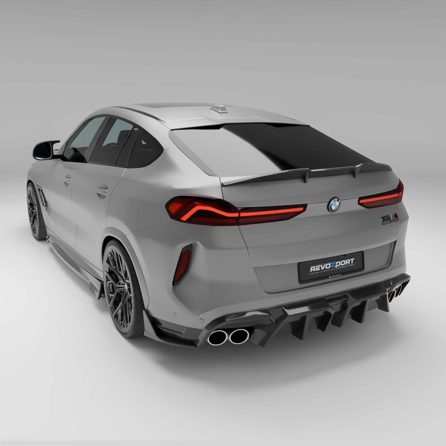 BMW X6M F96 LCI carbon body kit, rear three-quarter angle