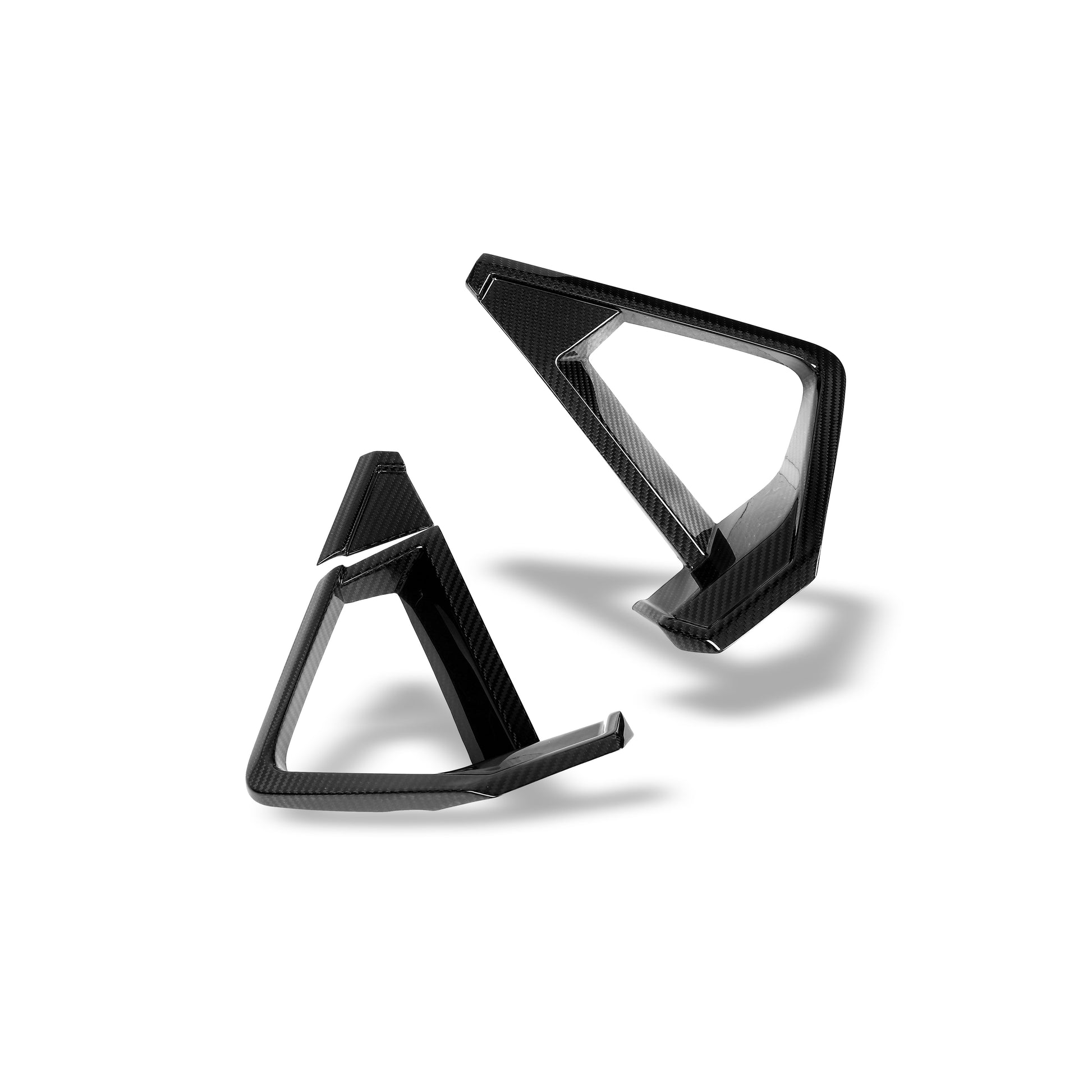 BMW X6M F96 LCI carbon fiber front vents duct opening detail