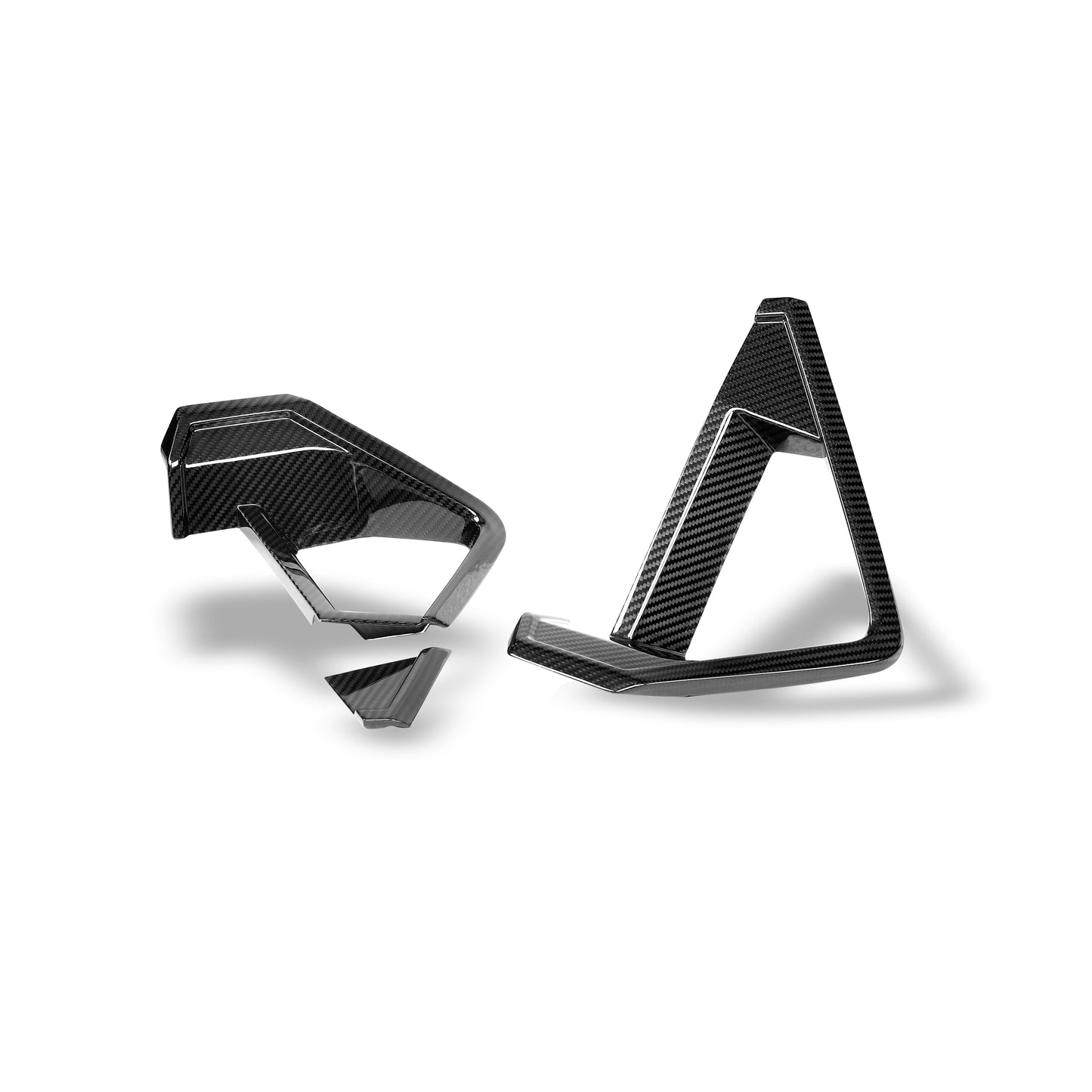 BMW X6M F96 LCI carbon fiber front vents lower corner detail