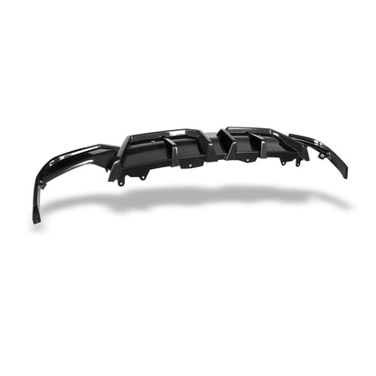 Carbon fiber diffuser channel detail for BMW X6M F96 LCI