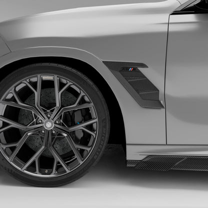 BMW X6M F96 LCI carbon fiber side vents, fender view