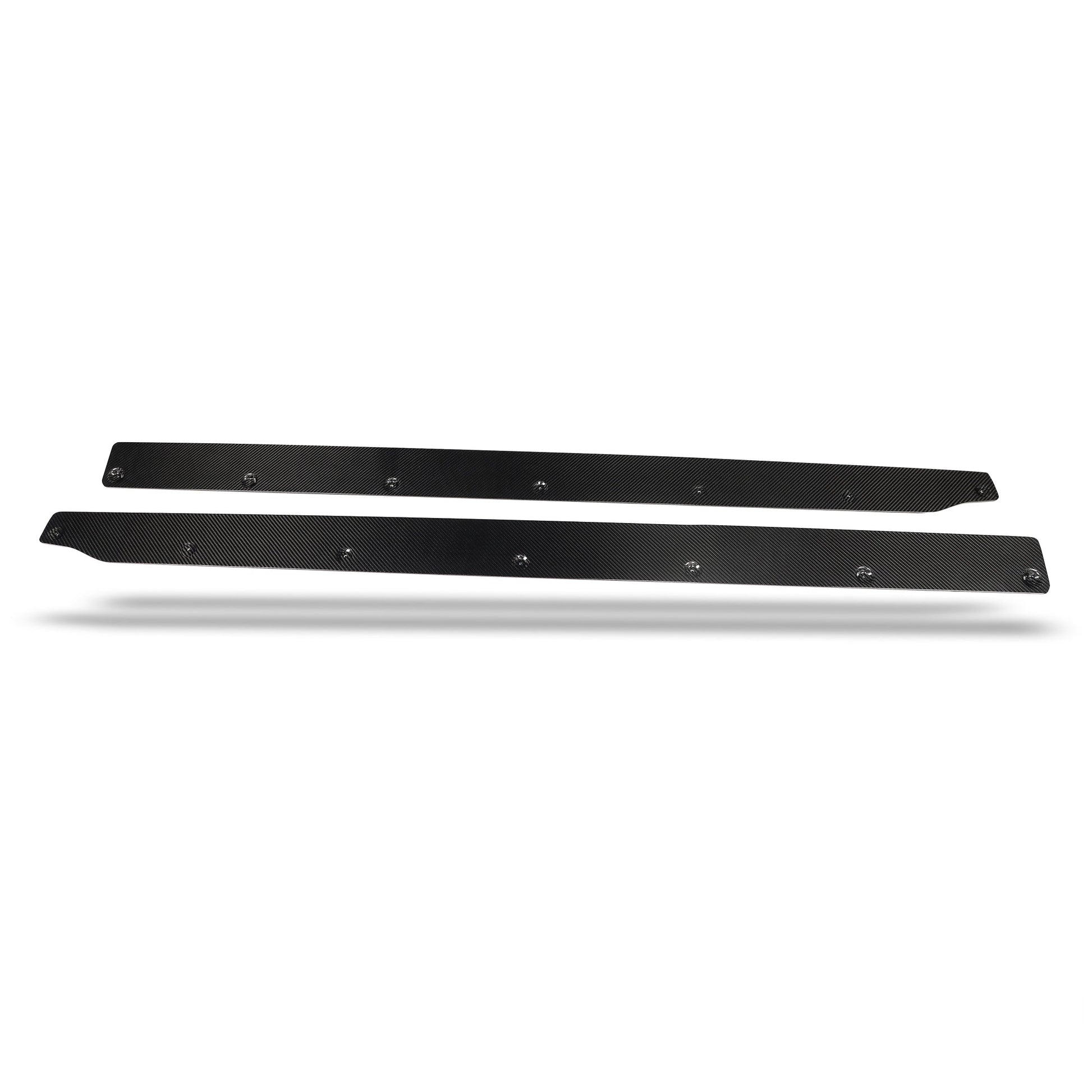 BMW M2 G87 carbon fiber aero side skirts, edge profile detail