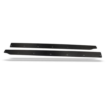 BMW M2 G87 carbon fiber aero side skirts, edge profile detail