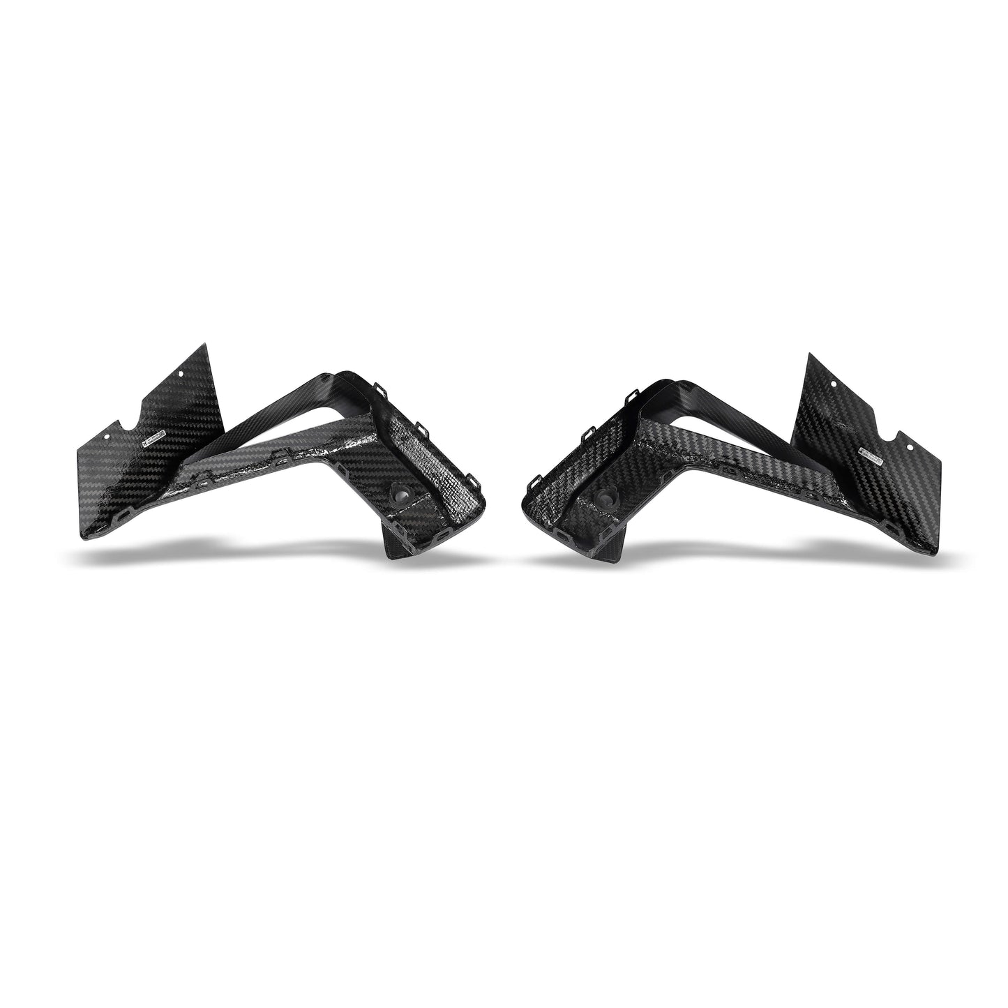 BMW X4M F98 LCI carbon air intake cover side profile view