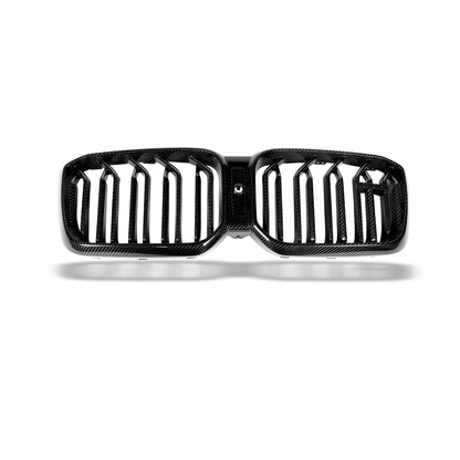 Carbon fiber grille for BMW X3M F97 X4M F98 LCI, angled detail