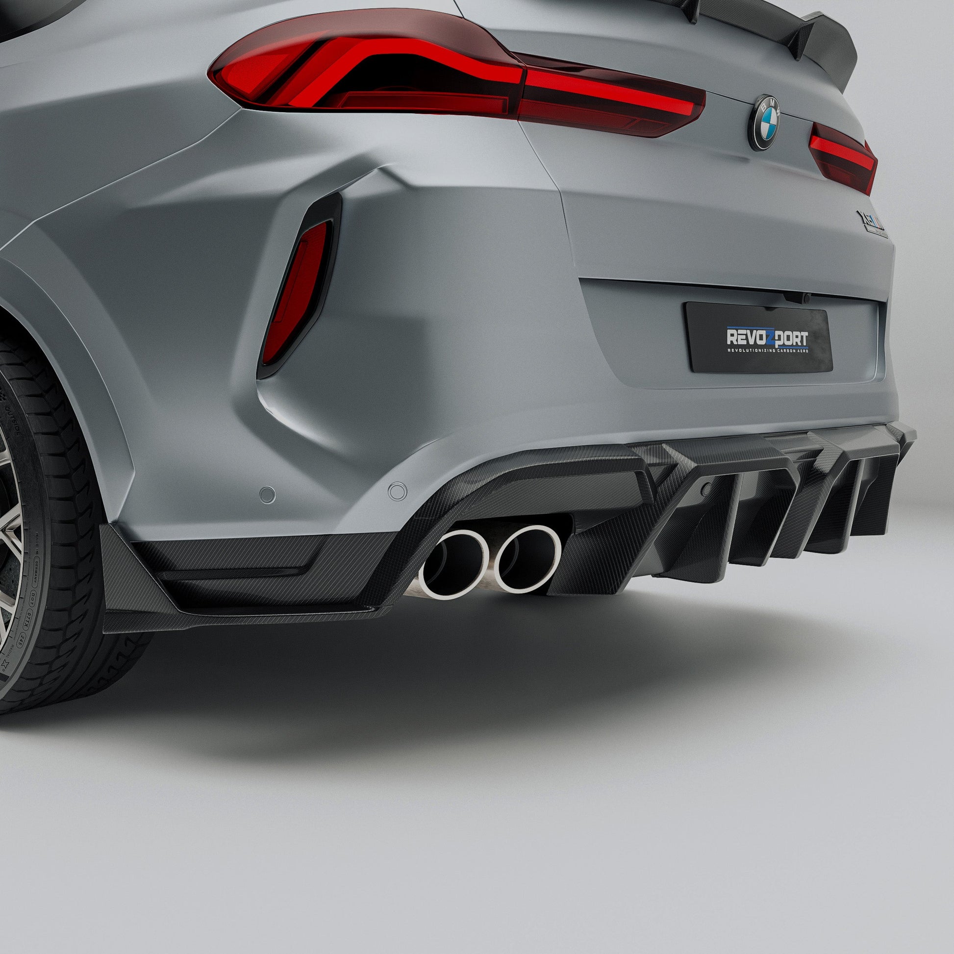 BMW X6M F96 Pre-LCI carbon fiber rear bumper splitter main product view