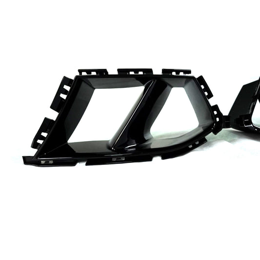 Performance Style Glossy Black Front Bumper Air Vent For BMW M3 G80 (2021+)