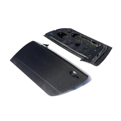 OEM Style Carbon Fiber Door for Audi TT RS MK3 8S Pre-LCI(2017-2019)/ TT/TTS MK3 8S Pre-LCI(2015-2018)