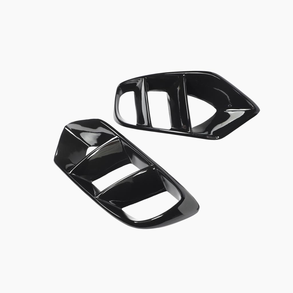 ST Style Gloss Black Air Vents For Mercedes Benz C‑Class W205 Pre‑Facelift (2014–2018)