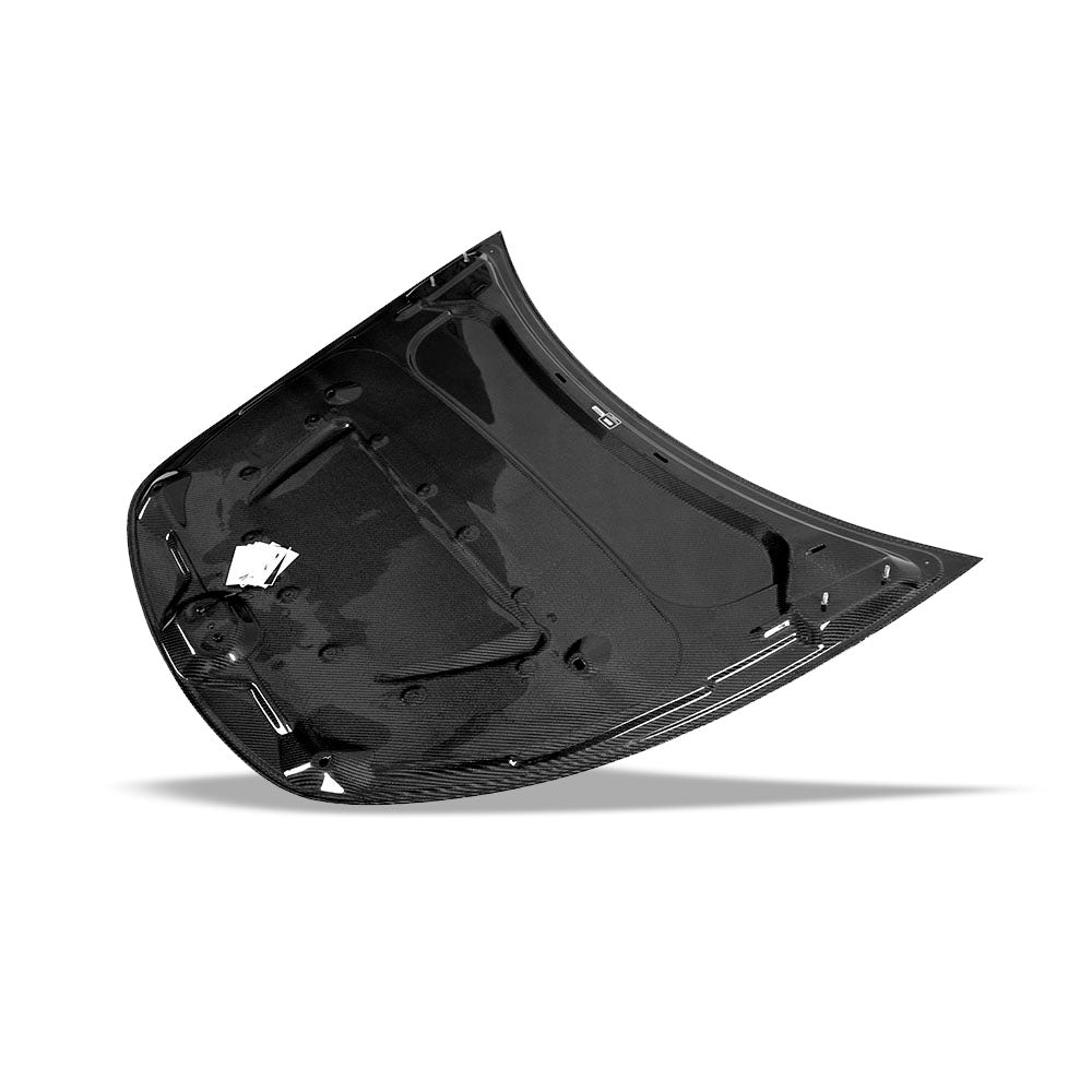 Close gloss UV-coated weave on the 2021-2024 Model Y carbon hood
