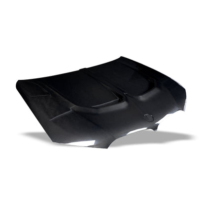 Carbon fiber bonnet front view on the BMW X6M F96