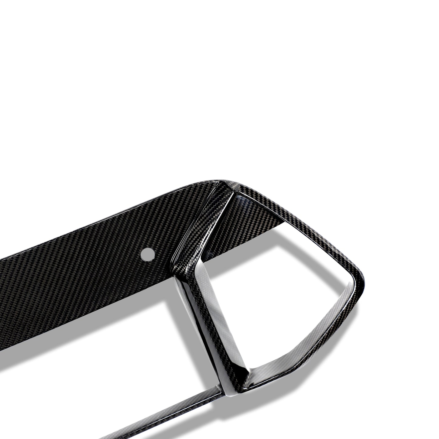 X5M F95 carbon intake surround edge detail