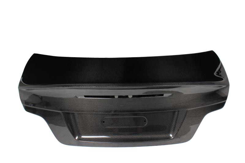 Carbon Fiber Rear Trunk Trim Bonnets for BMW E82 CLS Coupé (2007-2013)