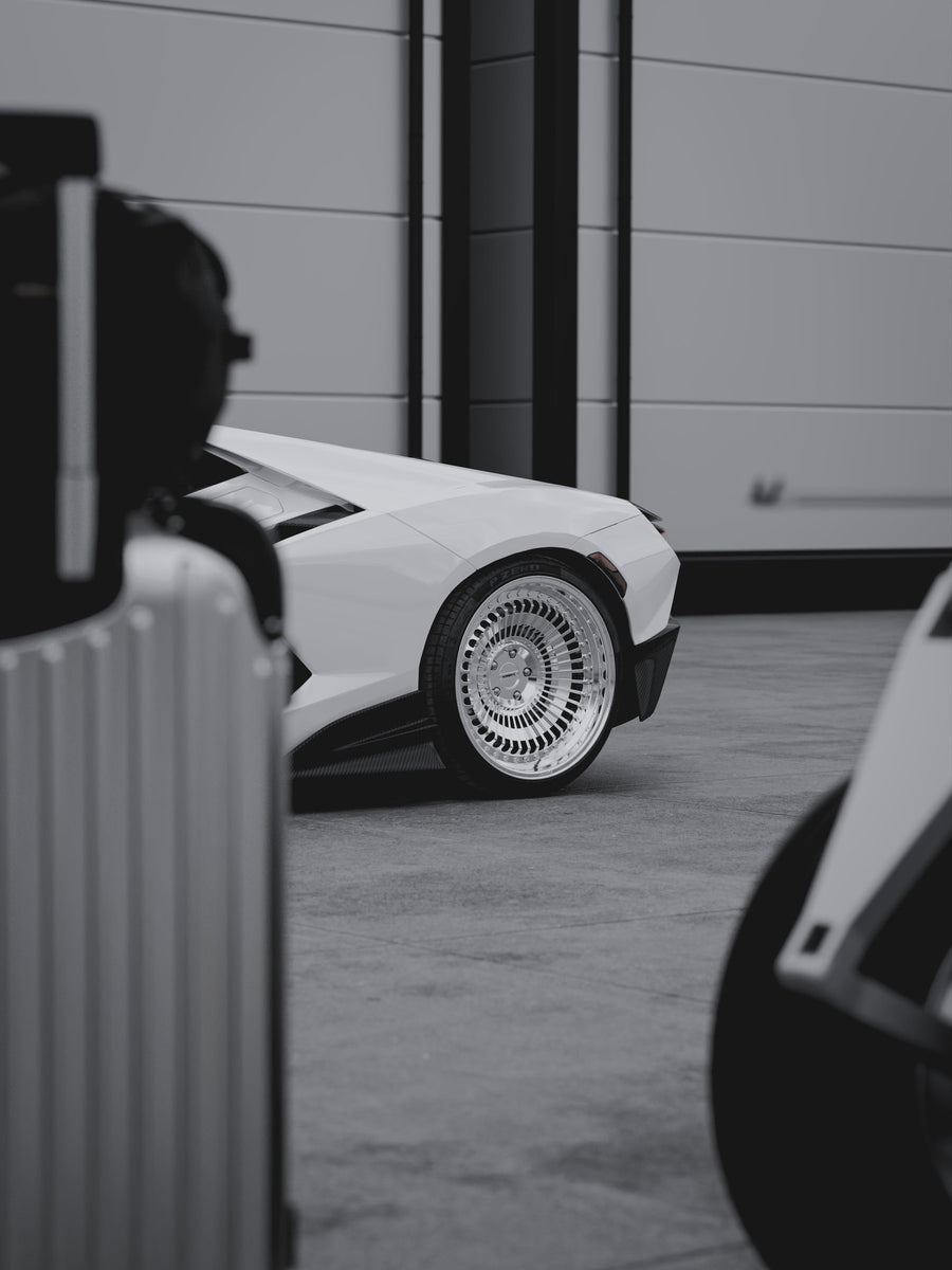 Vorryx VX Series forged wheels on a Lamborghini Revuelto, photo 26