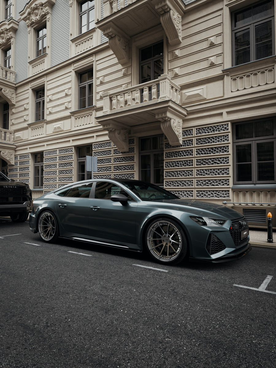 Vorryx VX Series forged wheels on an Audi RS7, photo 21